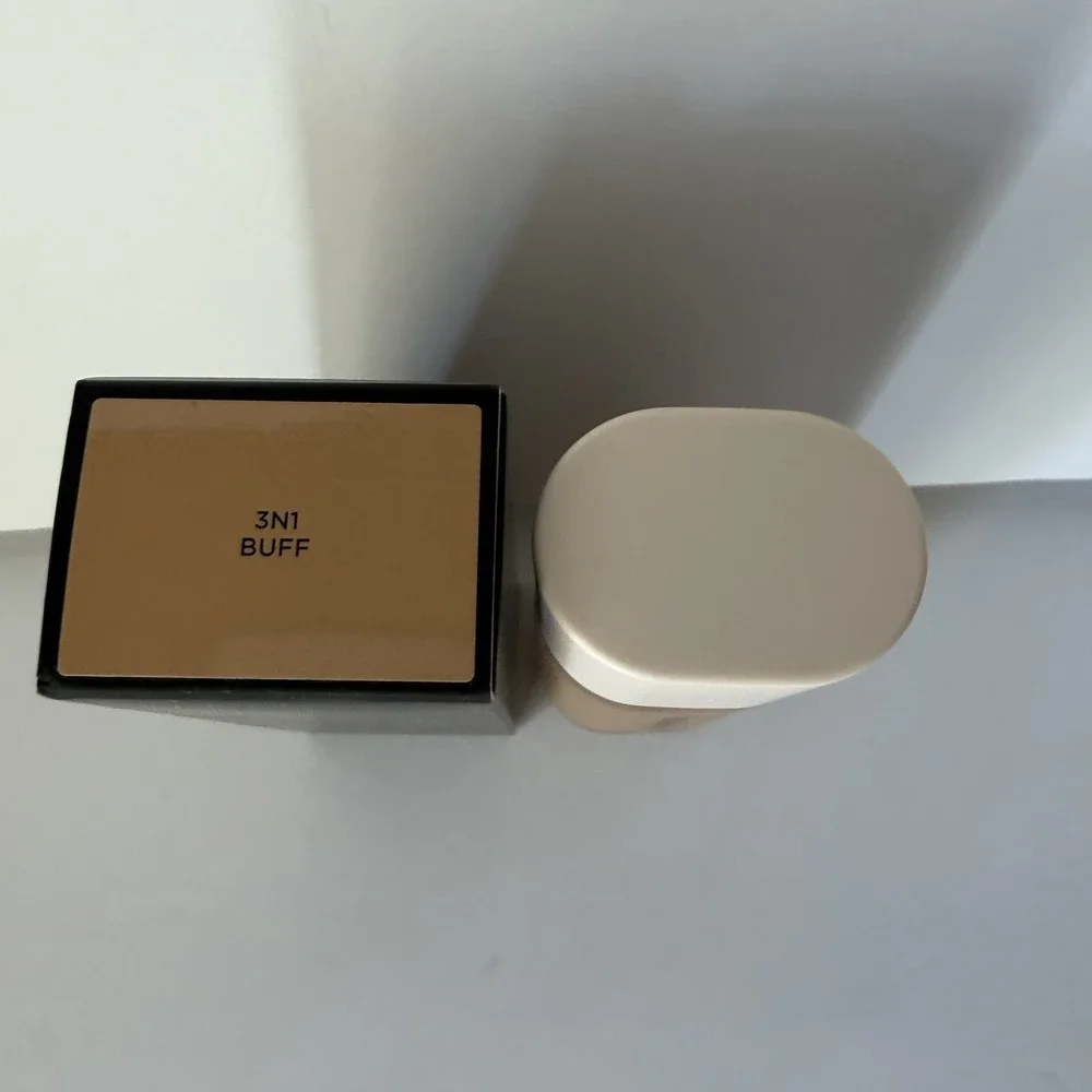 Laura Mercier Real Flawless Weightless Perfecting Foundation 3N1 Buff 1oz 30ml
